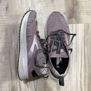 Brooks Levitate Women's Running Shoes - Mauve